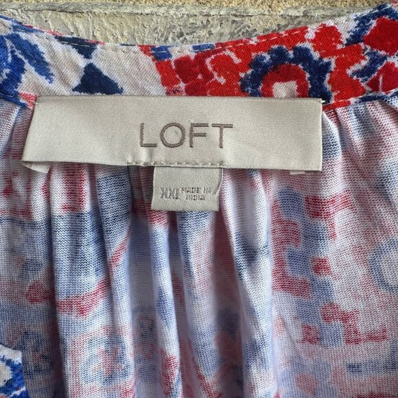 Loft Short Sleeve V-Neck Abstract/Floral 100% Rayon Blouse Women's Size XXL - Picture 3 of 7